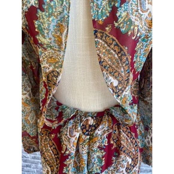 Urban Outfitters Lucca Paisley open back romper size S - Picture 6 of 10